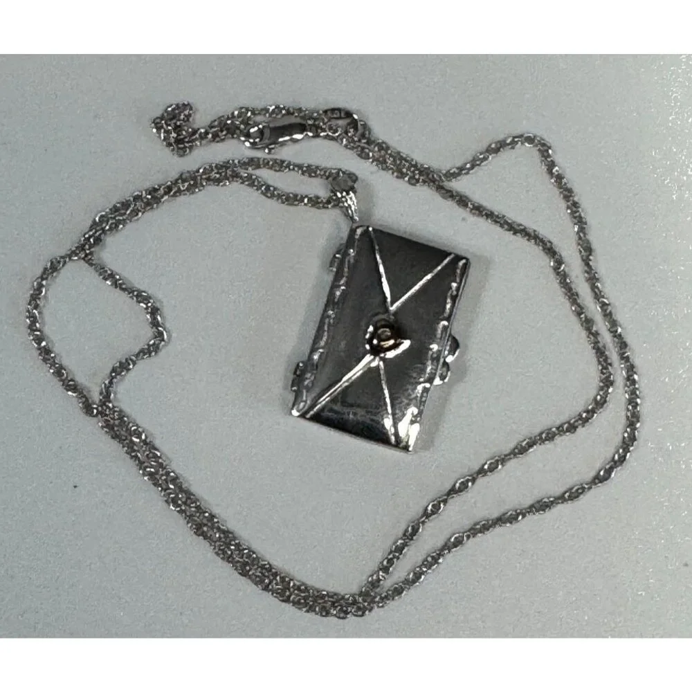 Danbury Mint My Love Valentine Sterling Silver Locket Necklace Diamond Chip 17" - Picture 4 of 8